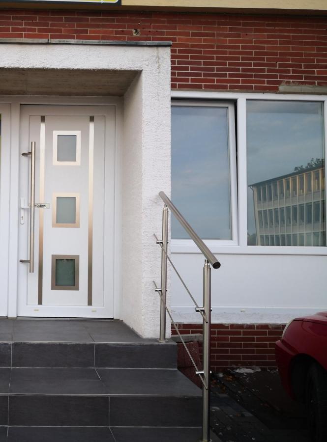 Warburg, Fewo "Sweet Home" 2,5 Zi- Eg-Separater Eingang - Parkplatz - Terasse- Komfortabel,Renoviert Kültér fotó