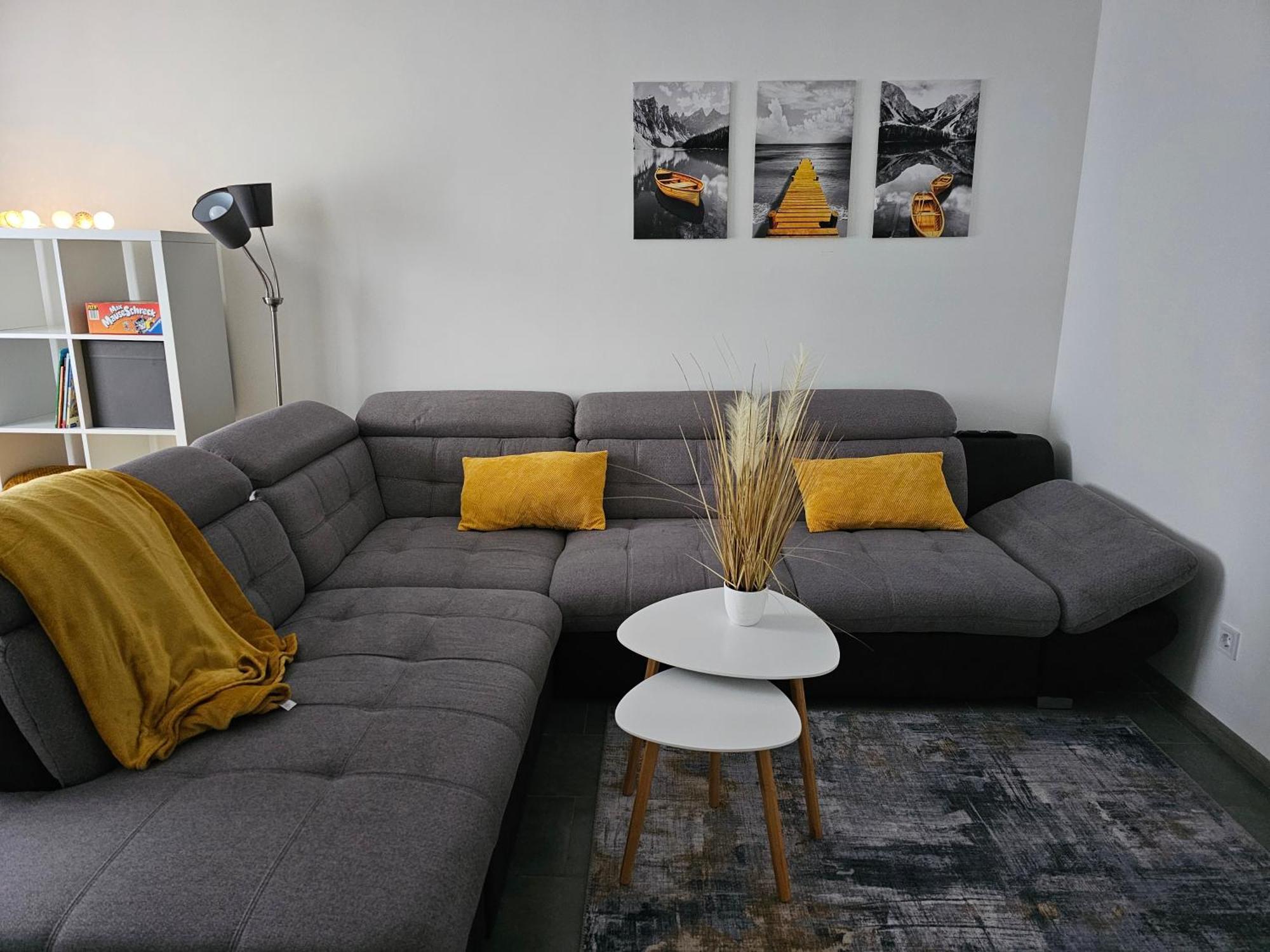 Warburg, Fewo "Sweet Home" 2,5 Zi- Eg-Separater Eingang - Parkplatz - Terasse- Komfortabel,Renoviert Kültér fotó