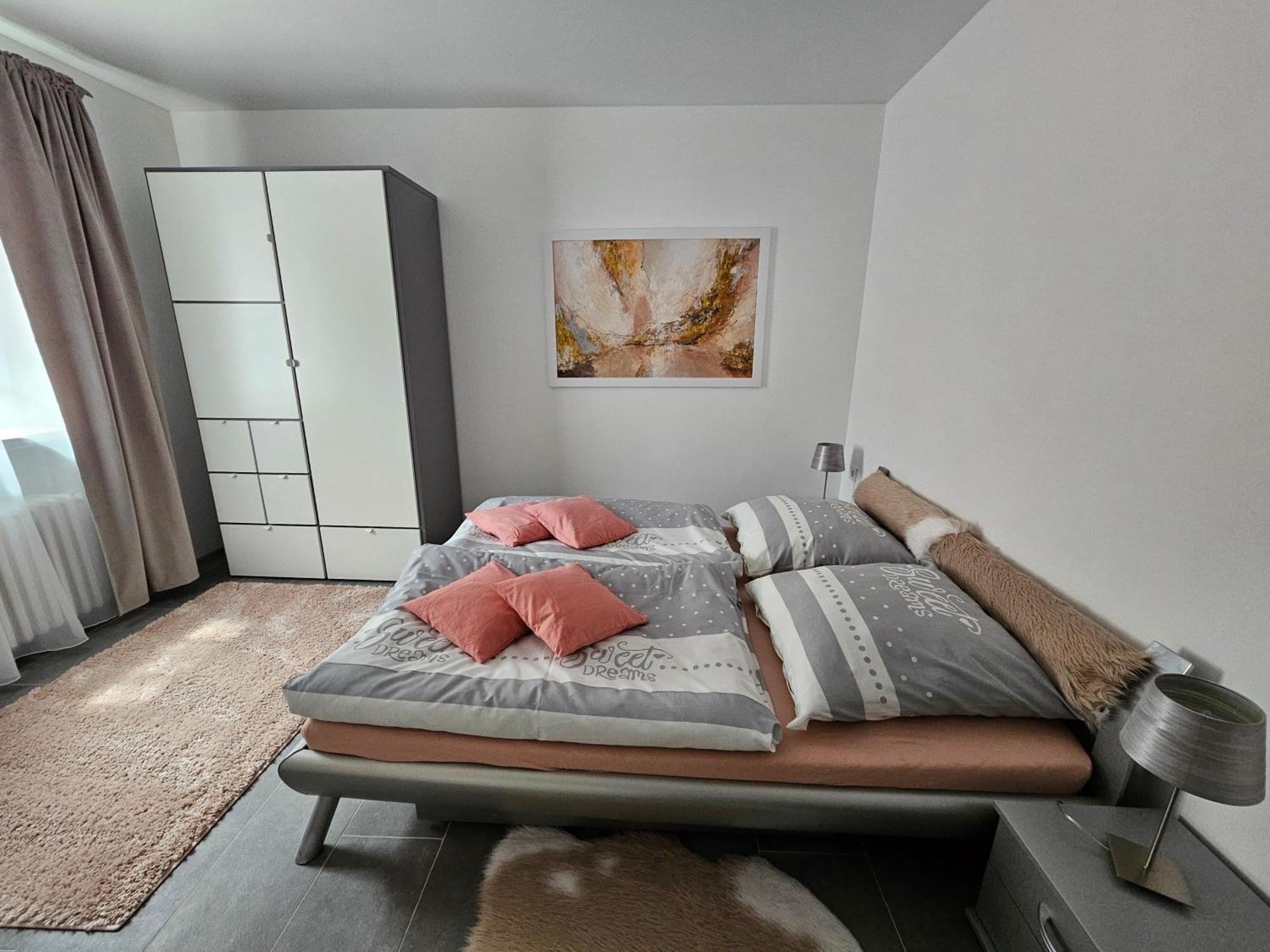 Warburg, Fewo "Sweet Home" 2,5 Zi- Eg-Separater Eingang - Parkplatz - Terasse- Komfortabel,Renoviert Kültér fotó