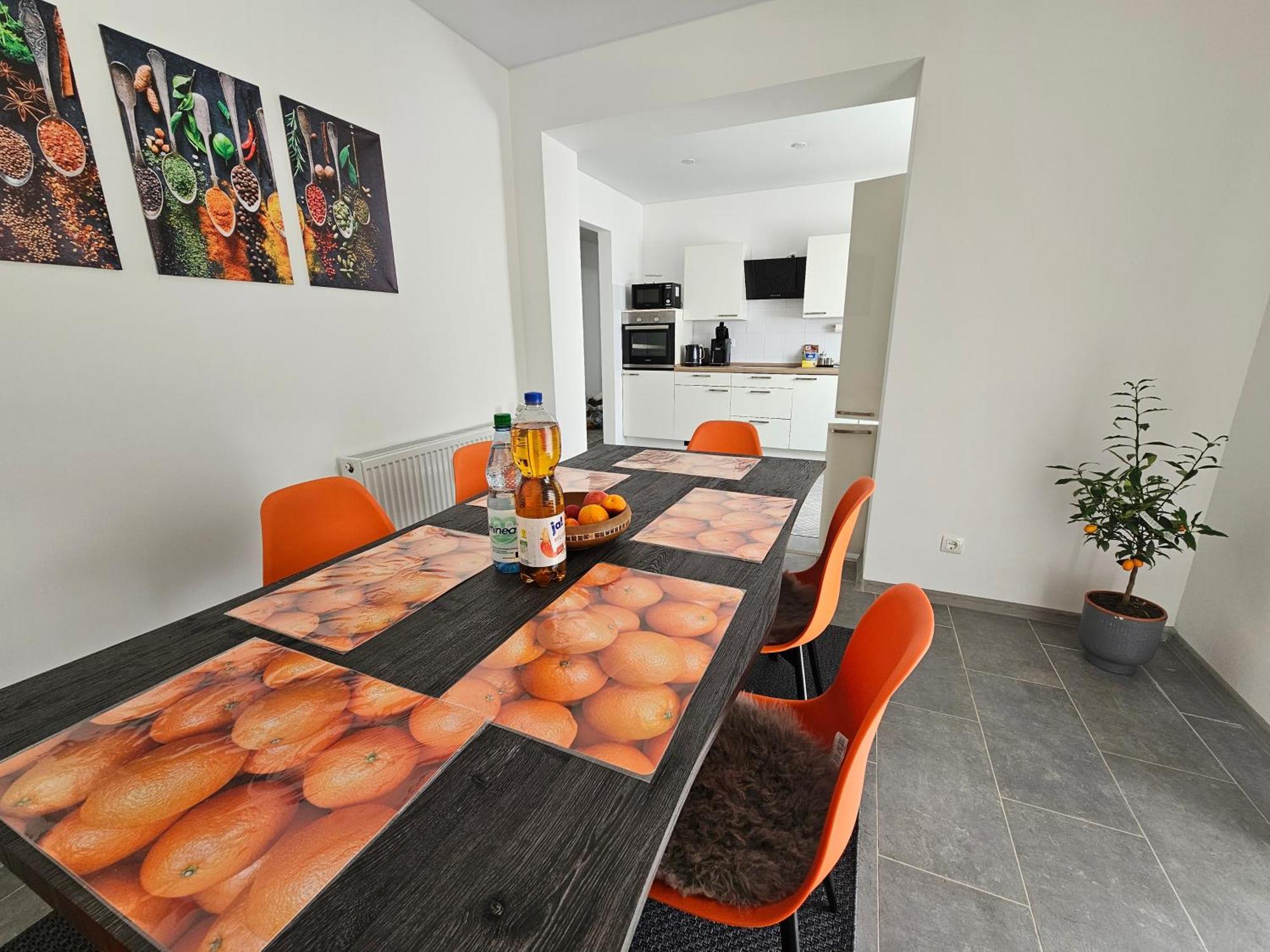 Warburg, Fewo "Sweet Home" 2,5 Zi- Eg-Separater Eingang - Parkplatz - Terasse- Komfortabel,Renoviert Kültér fotó