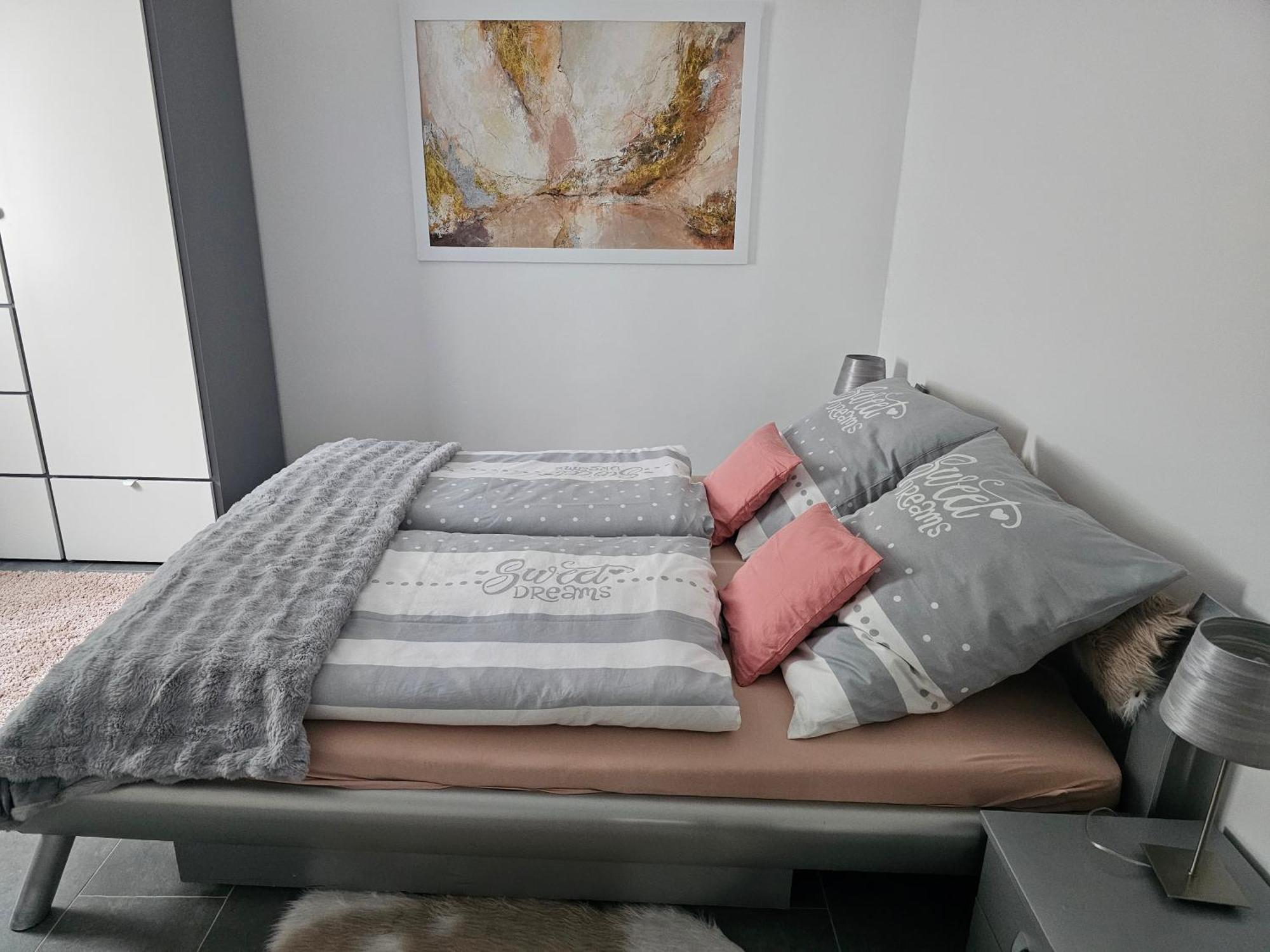 Warburg, Fewo "Sweet Home" 2,5 Zi- Eg-Separater Eingang - Parkplatz - Terasse- Komfortabel,Renoviert Kültér fotó