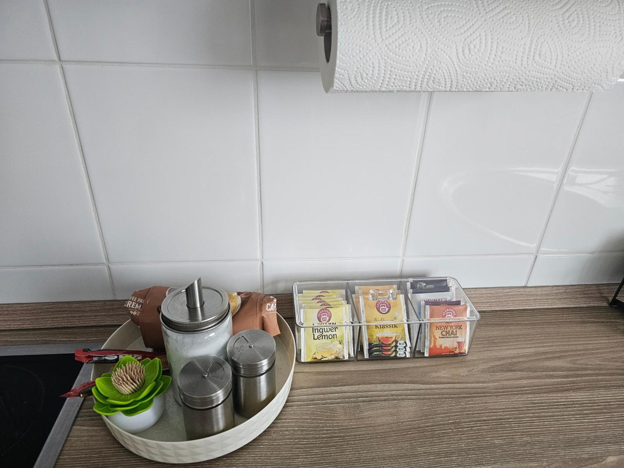 Warburg, Fewo "Sweet Home" 2,5 Zi- Eg-Separater Eingang - Parkplatz - Terasse- Komfortabel,Renoviert Kültér fotó